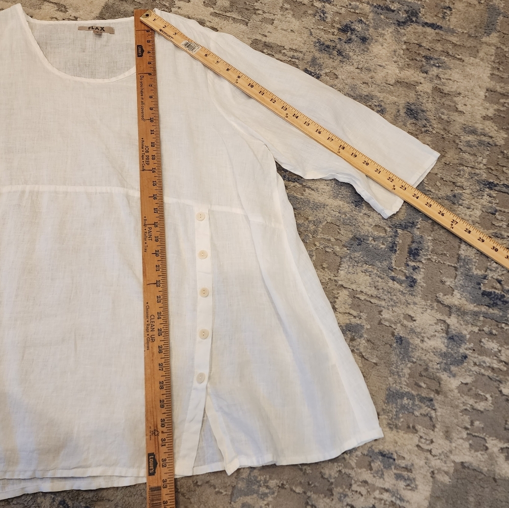 Flax White Linen tunic long sleeve top. Pocket. Button side. Size large. - Picture 14 of 16